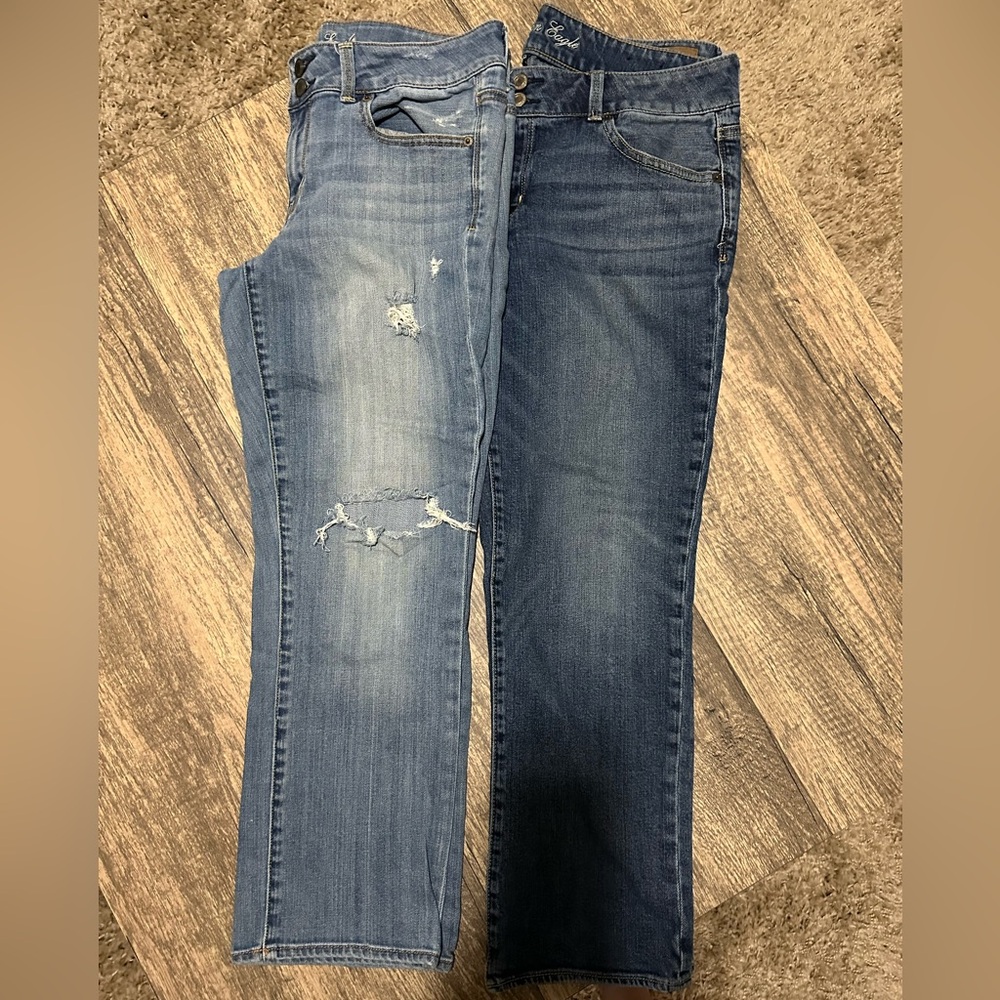 Two pair size 12 American Eagle Artist capri denim
